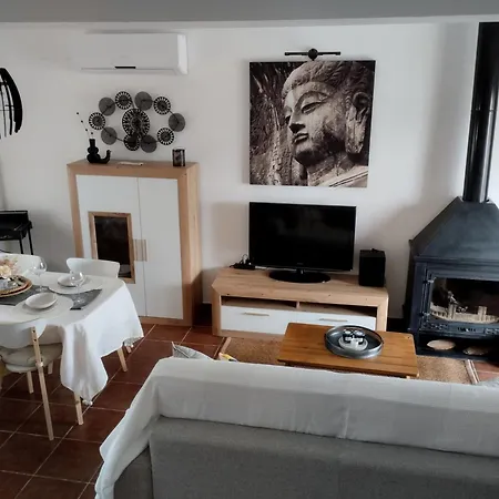 La Casita De Celia * El Ronquillo